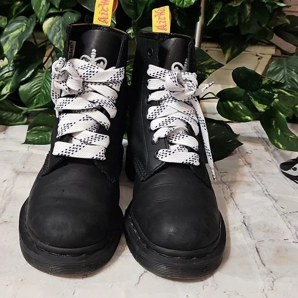 Dr. Martens x Sex Pistons Black